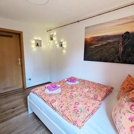 S3 - Urlaubsmagie - Fuer 4P Mitten Im Elbsandsteingebirge Sebnitz Buitenkant foto